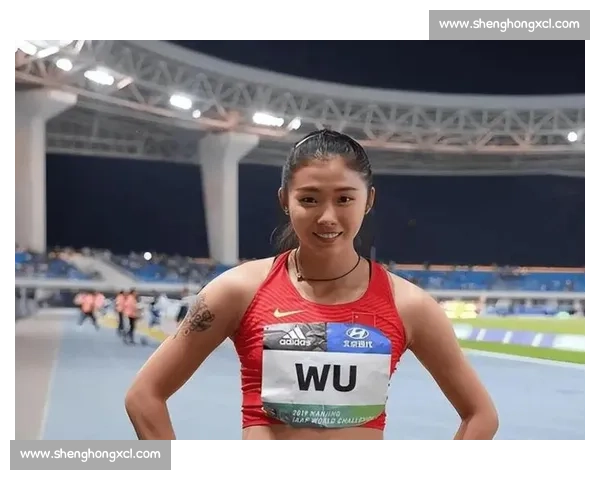 颜值实力双冠！吴艳妮狂飙 12 秒 96 创亚洲最佳